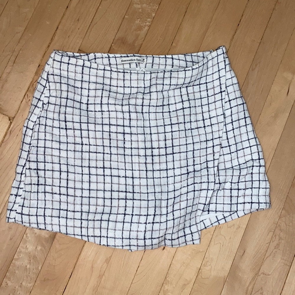 NWT abercrombie shorts (fancy)